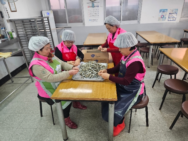 고향주부모임 무료급식소 봉사활동 대표 이미지